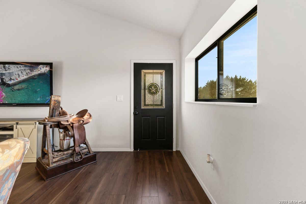 103 Bluffview Cir