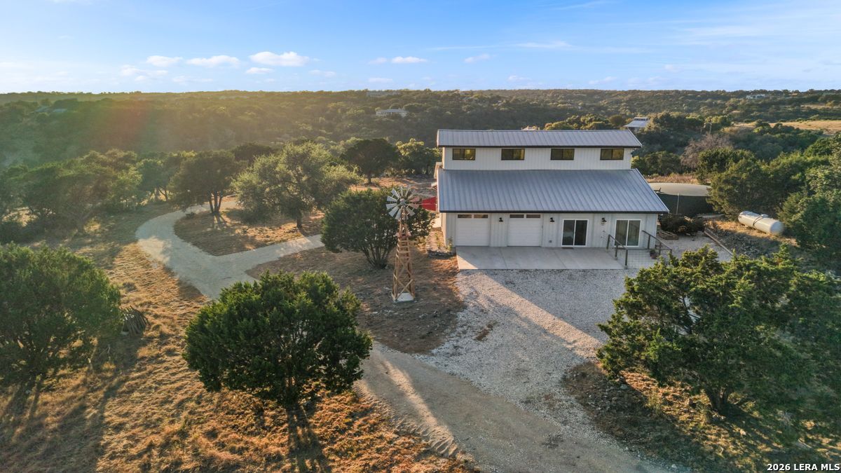 103 Bluffview Cir