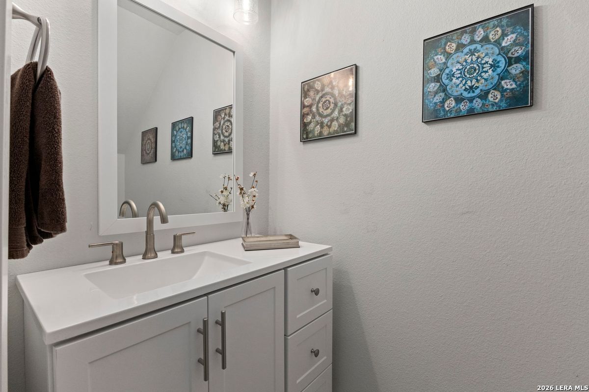 103 Bluffview Cir