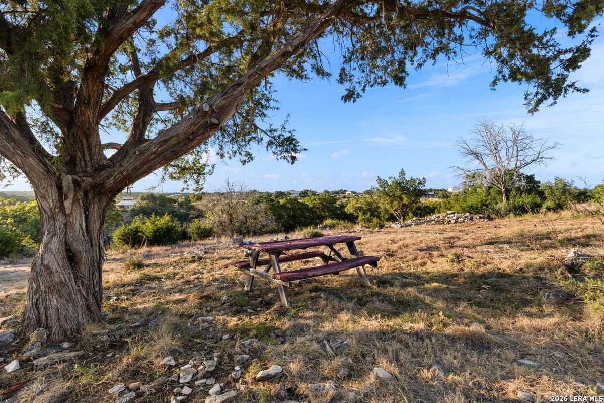 103 Bluffview Cir