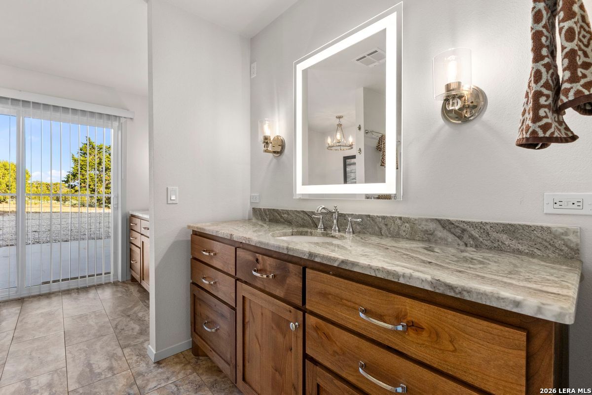 103 Bluffview Cir