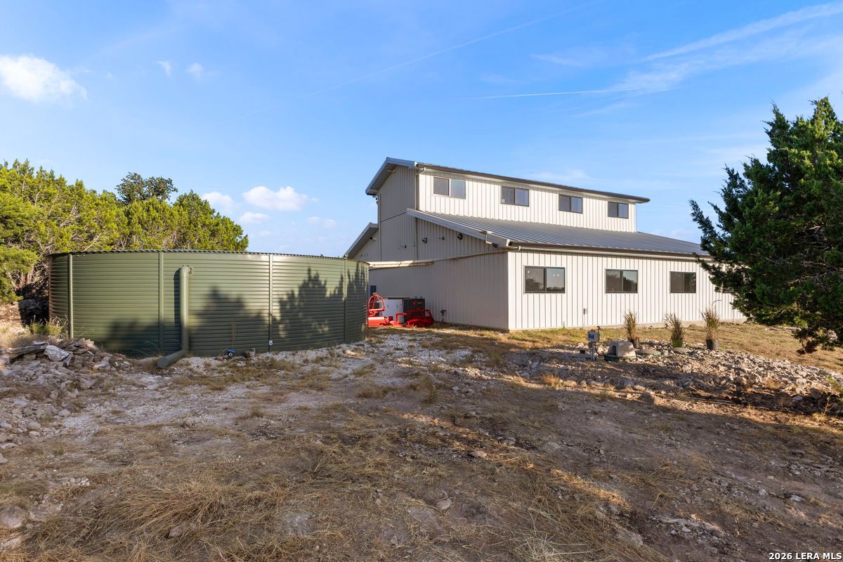 103 Bluffview Cir