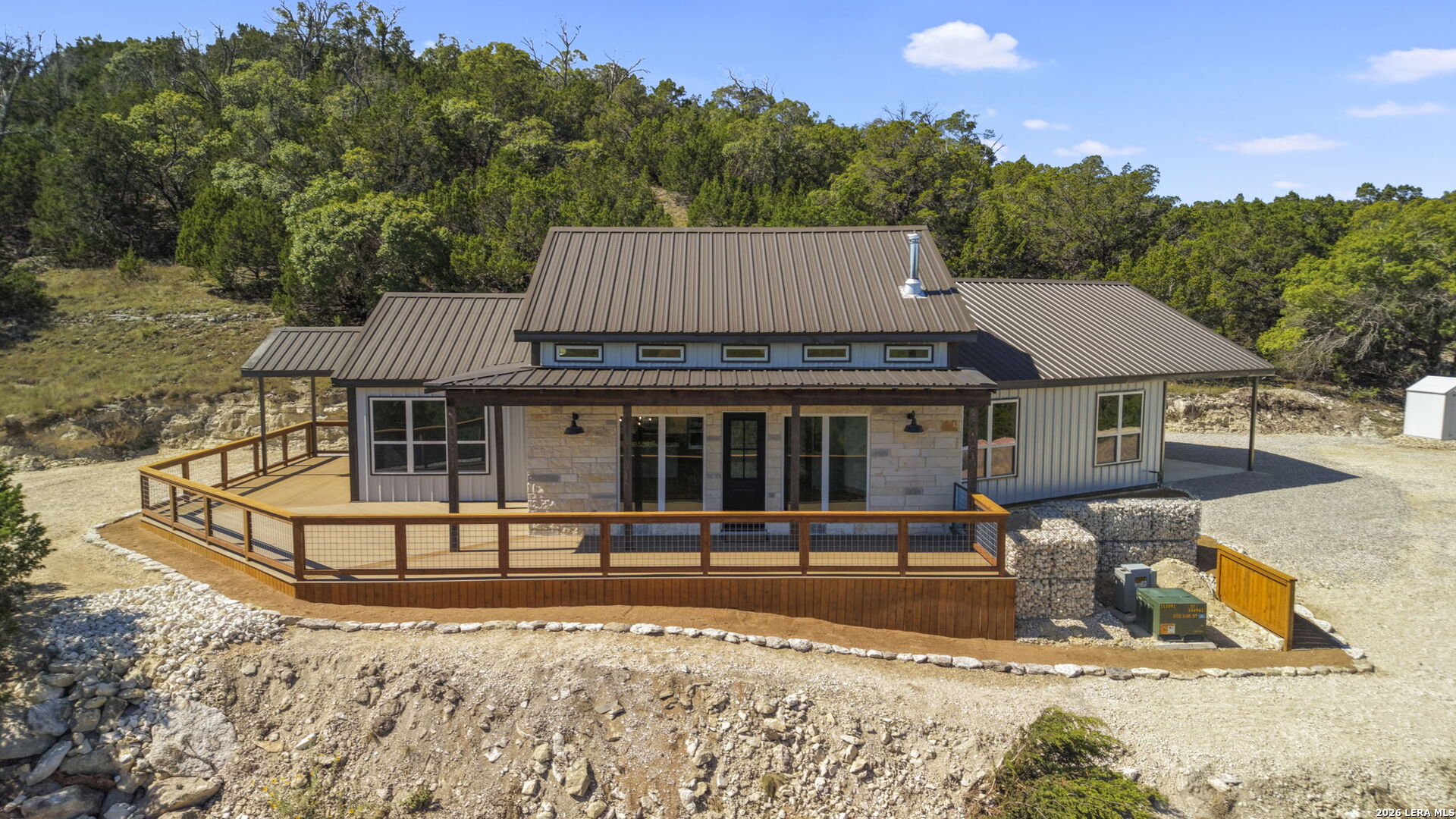 206 Valley Rd