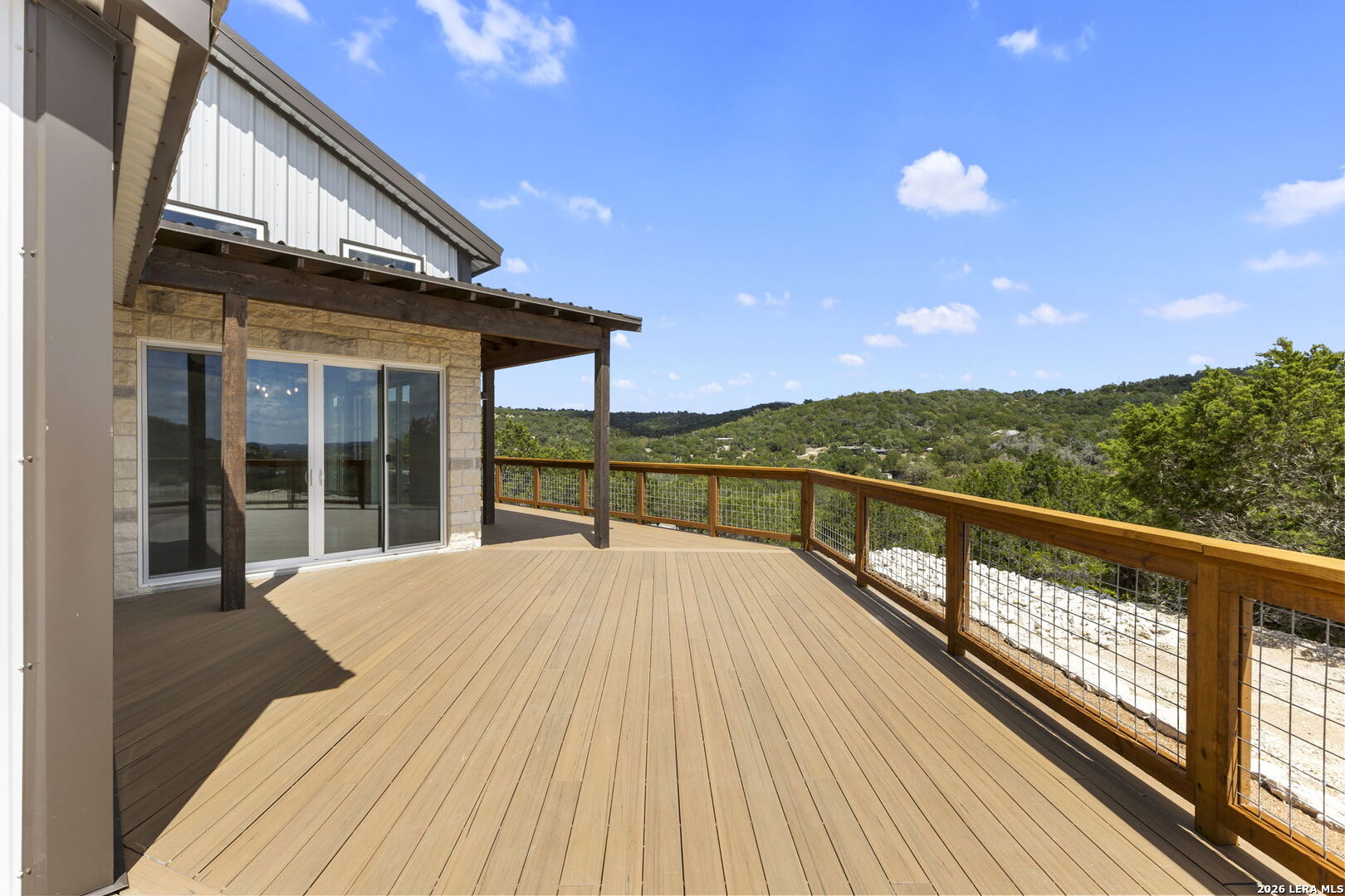 206 Valley Rd