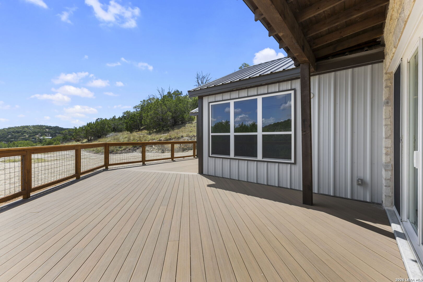 206 Valley Rd