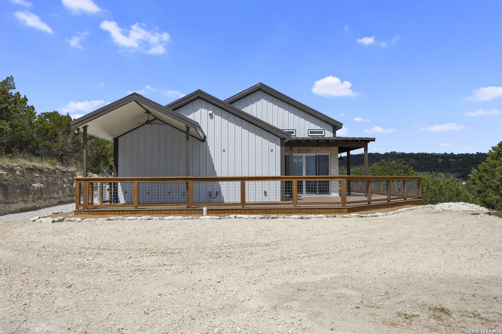 206 Valley Rd