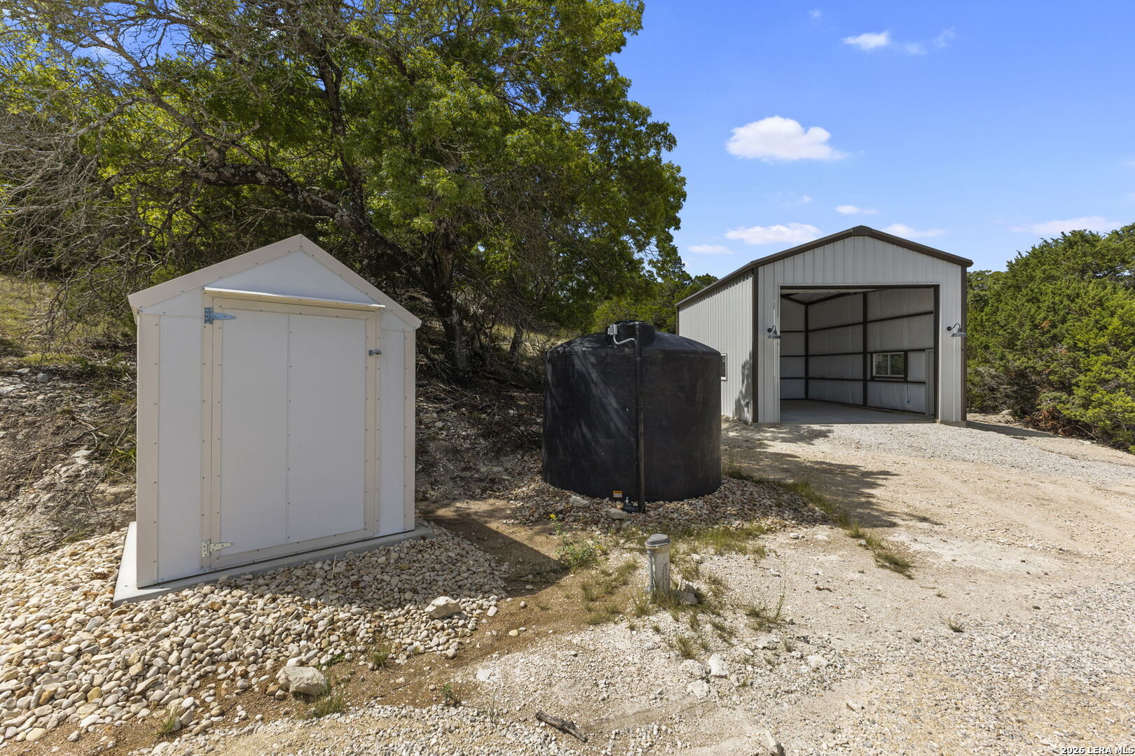 206 Valley Rd