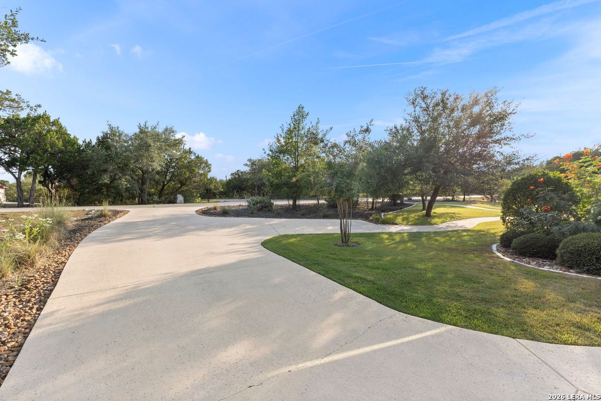 11101 Caliza Bluff