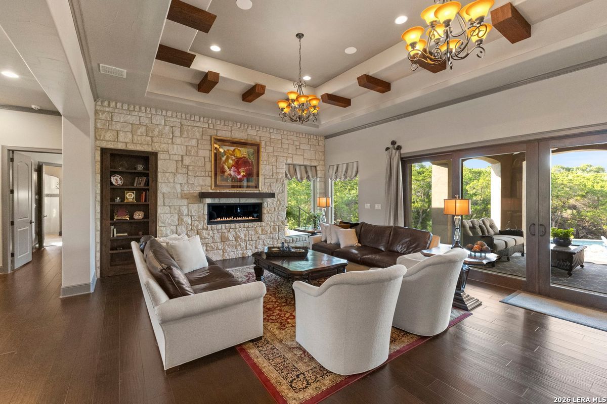 11101 Caliza Bluff