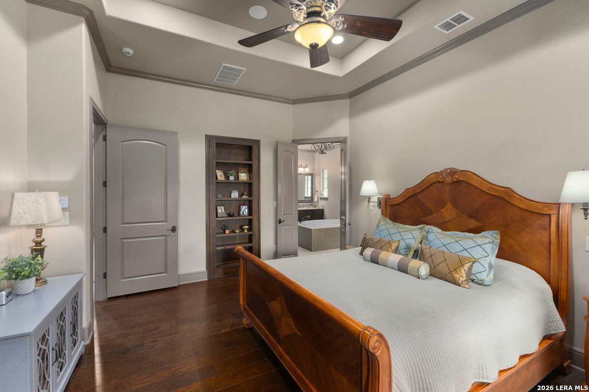 11101 Caliza Bluff