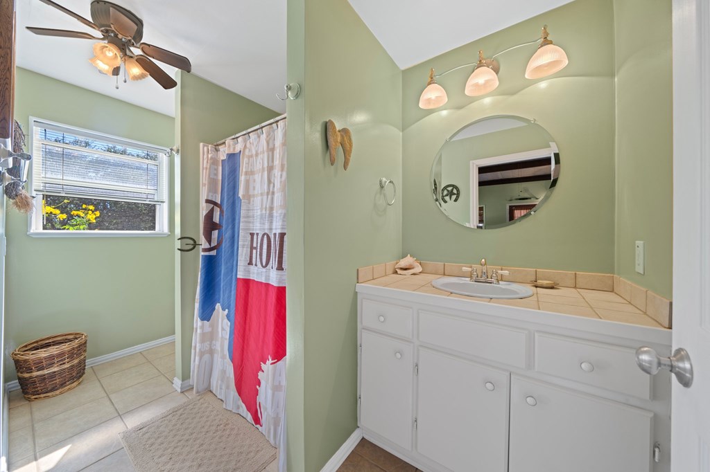 259 Burr Oak Trail