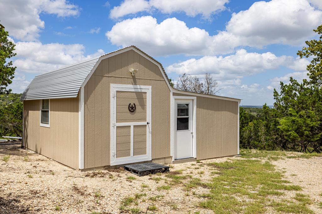 1501 Nixon Lane
