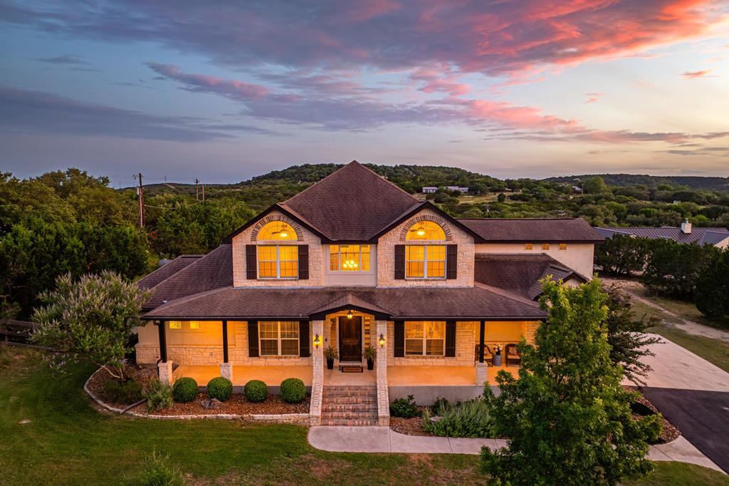 154 Lakeview Dr