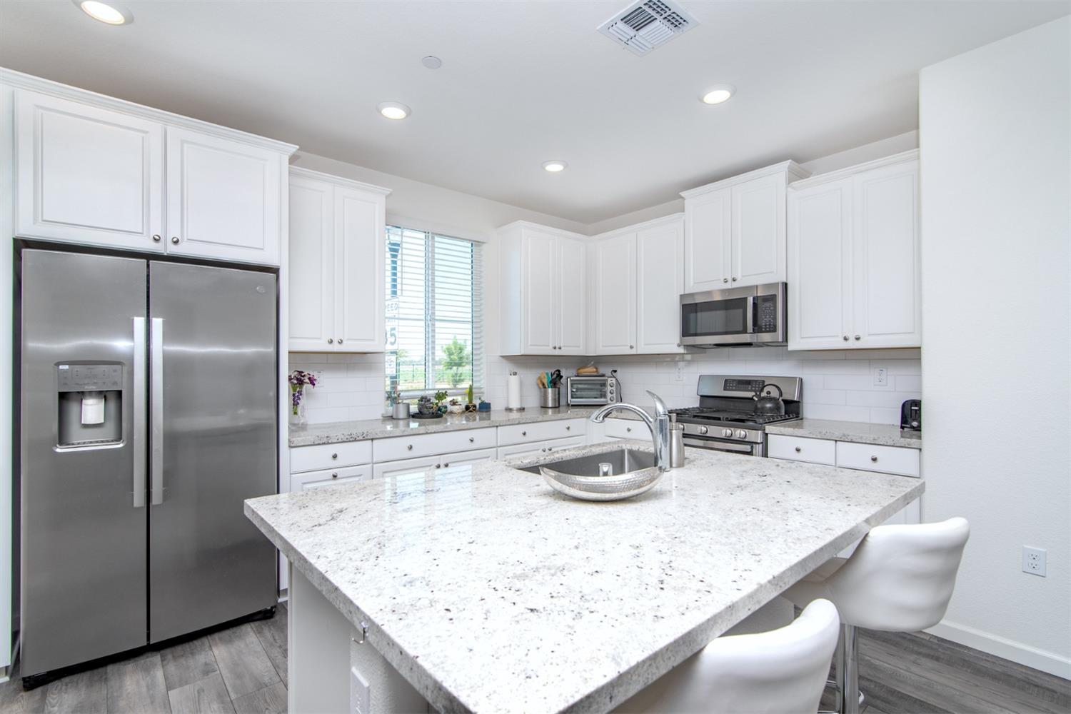 1387 Sports Park Drive