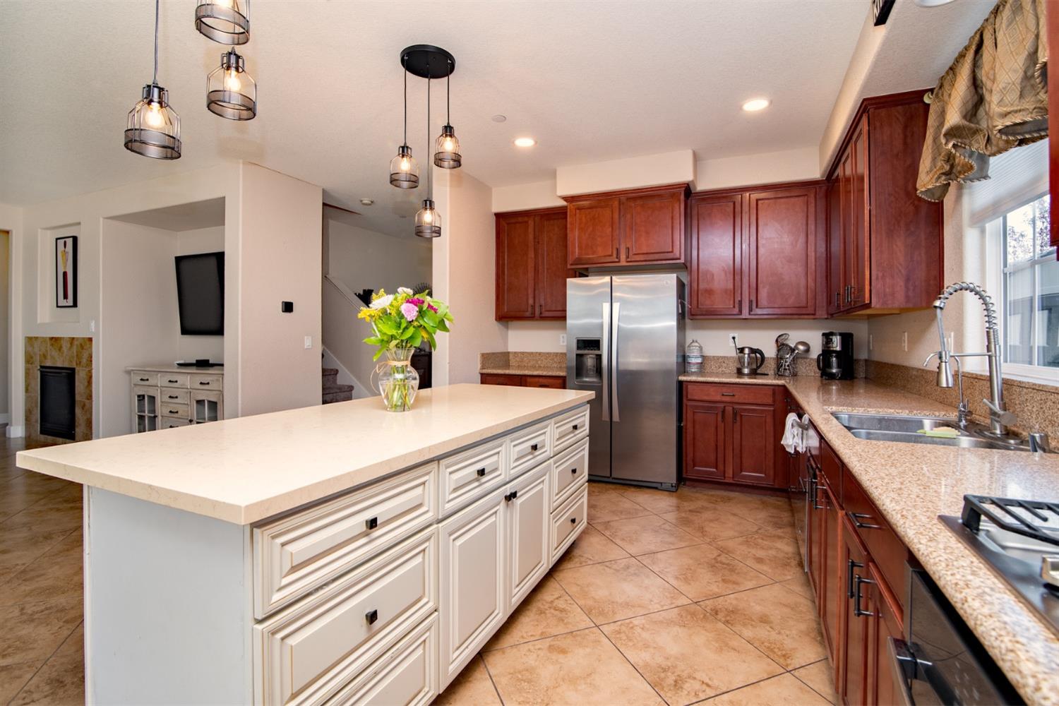 2758 Nicolson Circle