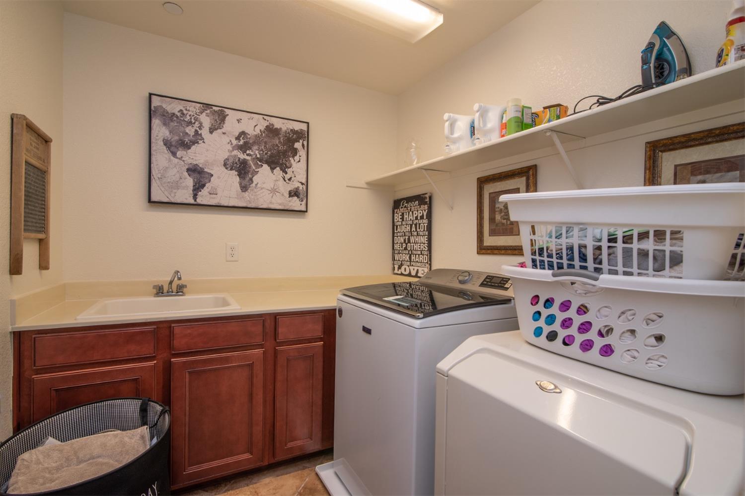 2758 Nicolson Circle