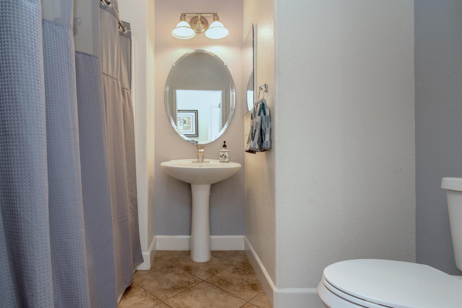 2758 Nicolson Circle