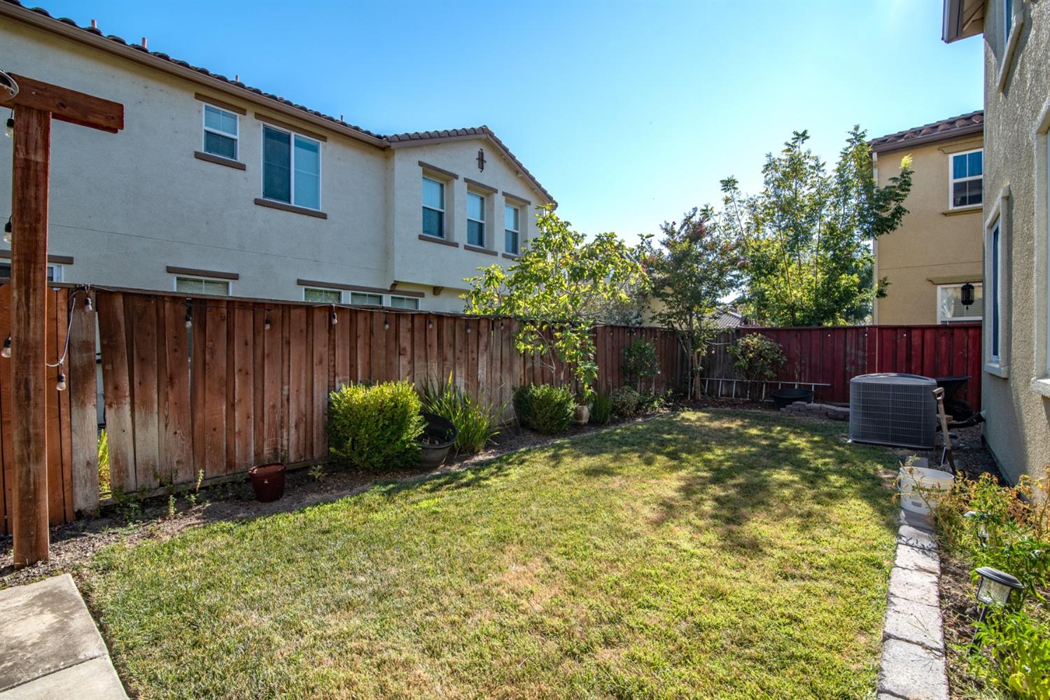 2758 Nicolson Circle