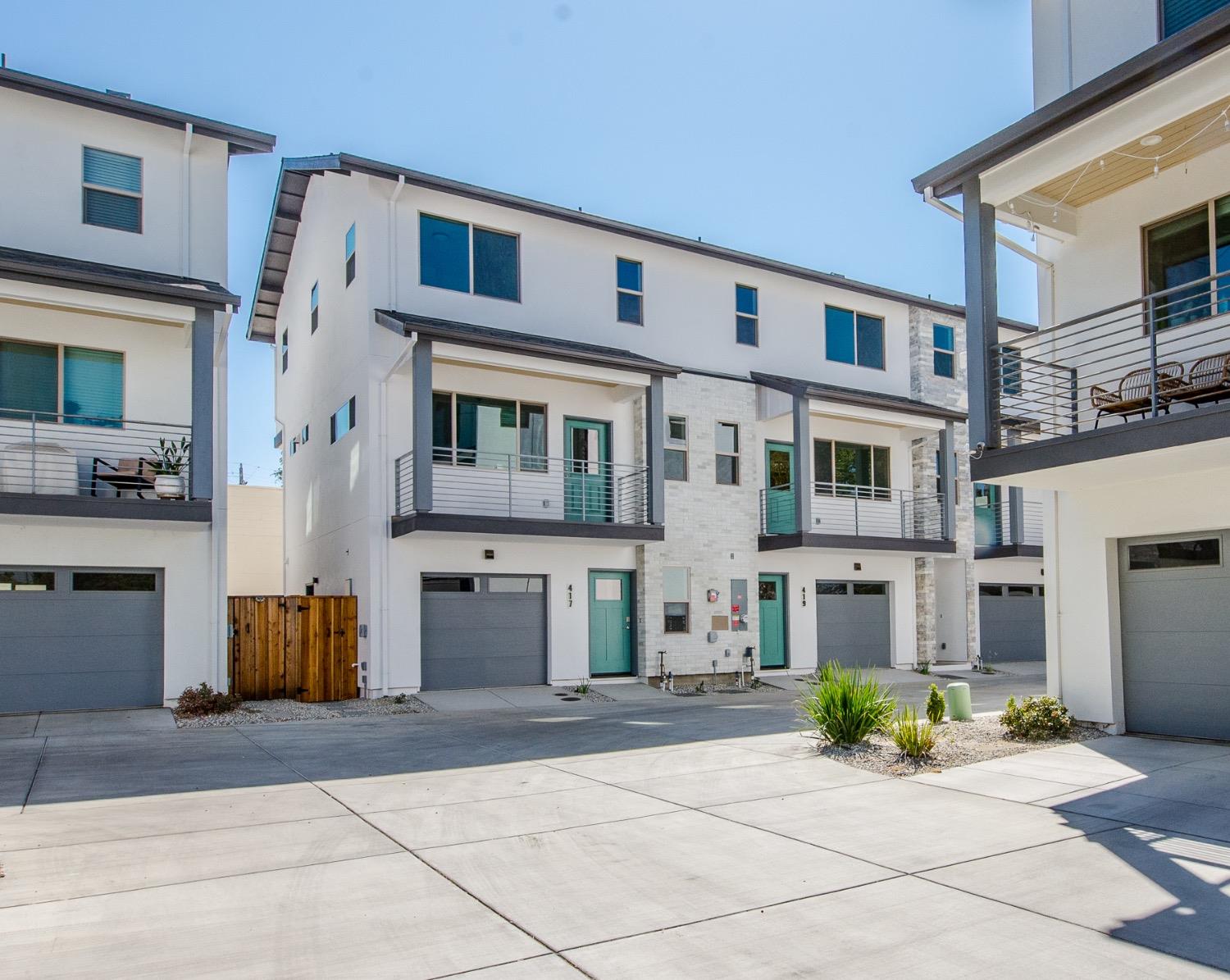 417 Cleveland Street