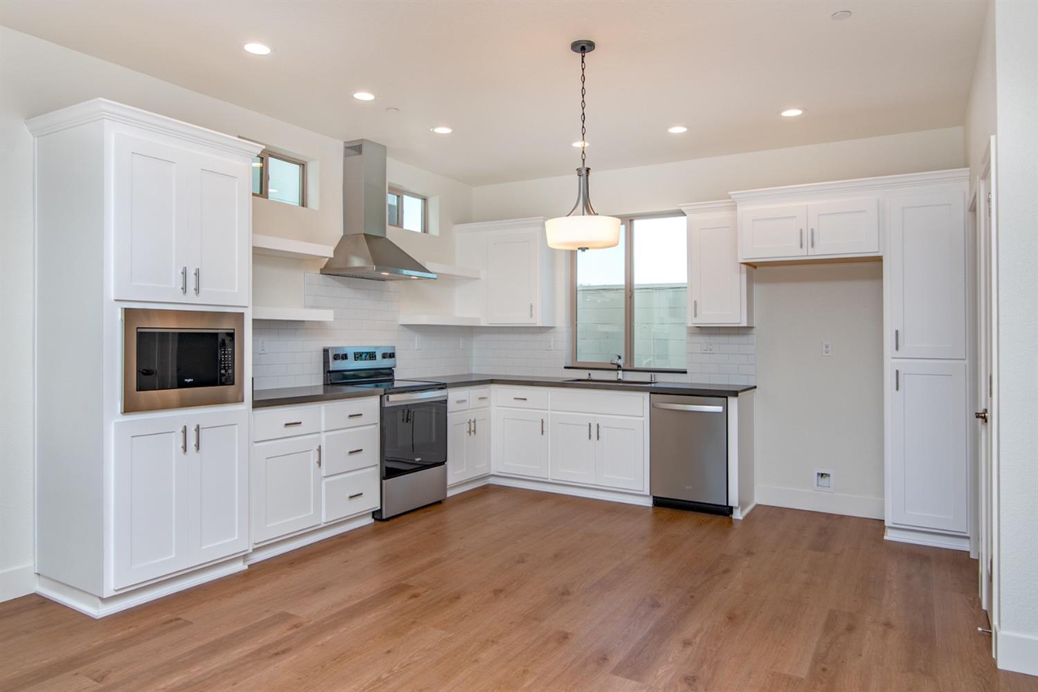 417 Cleveland Street