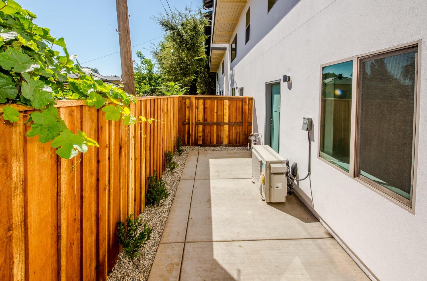 419 Cleveland Street