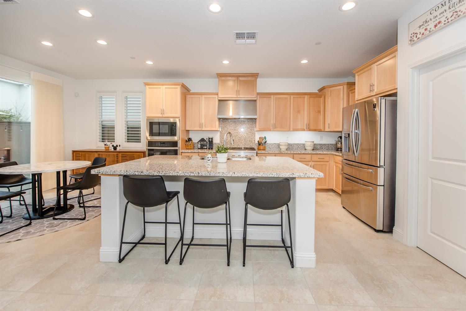 1813 Shellhammer Drive