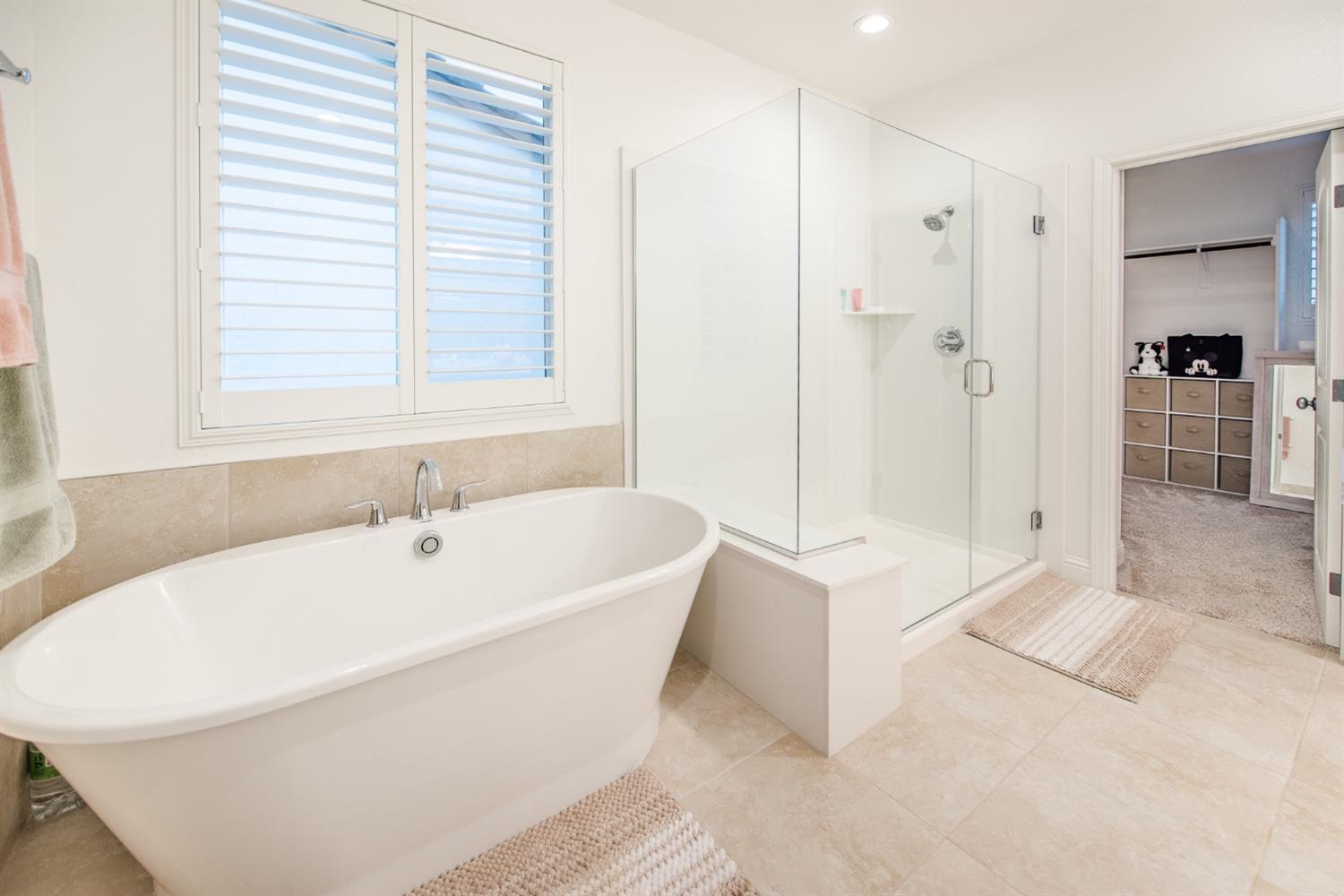 1813 Shellhammer Drive