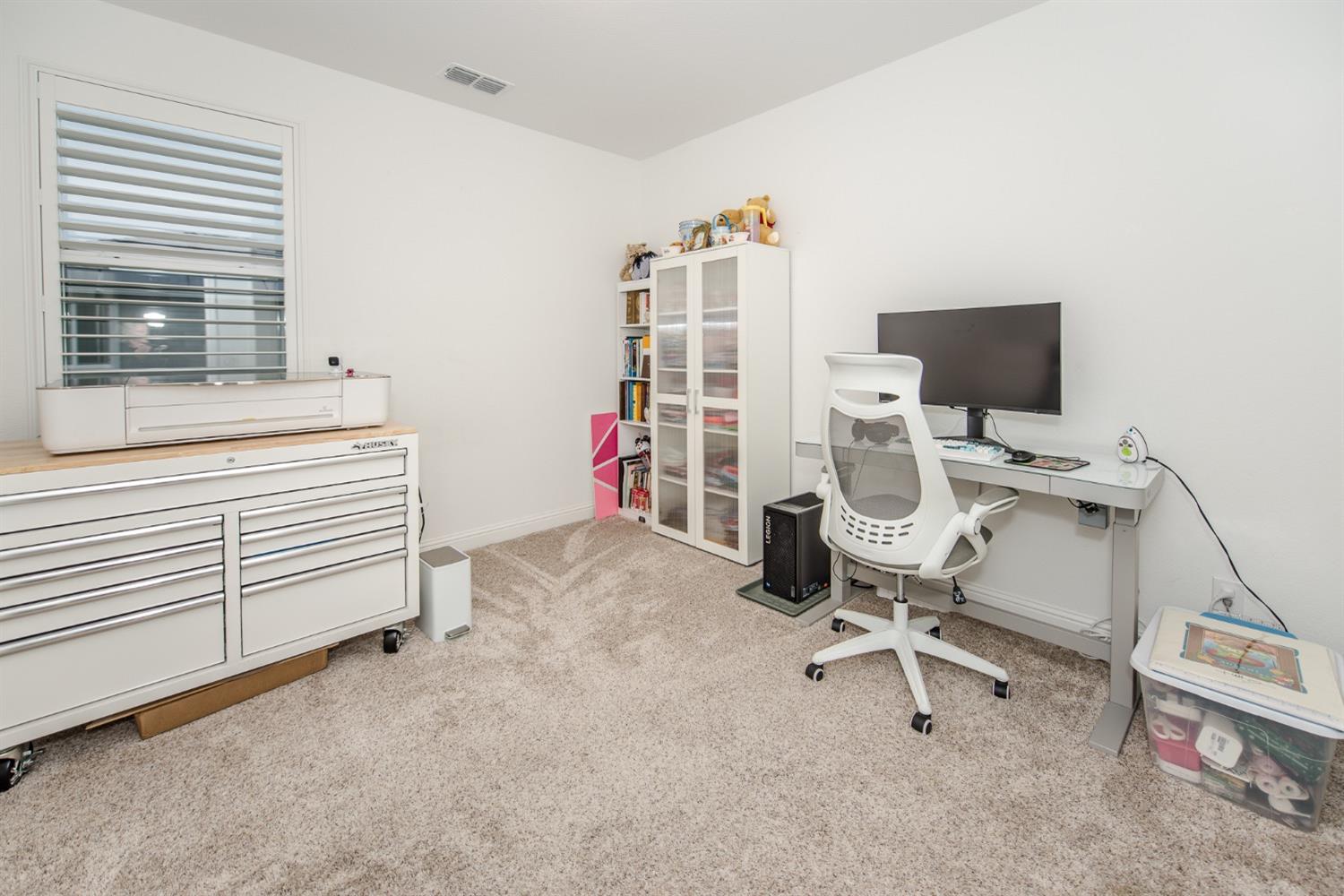 1813 Shellhammer Drive