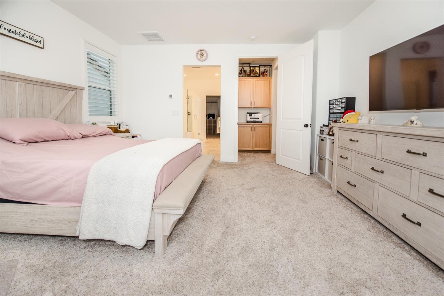 1813 Shellhammer Drive