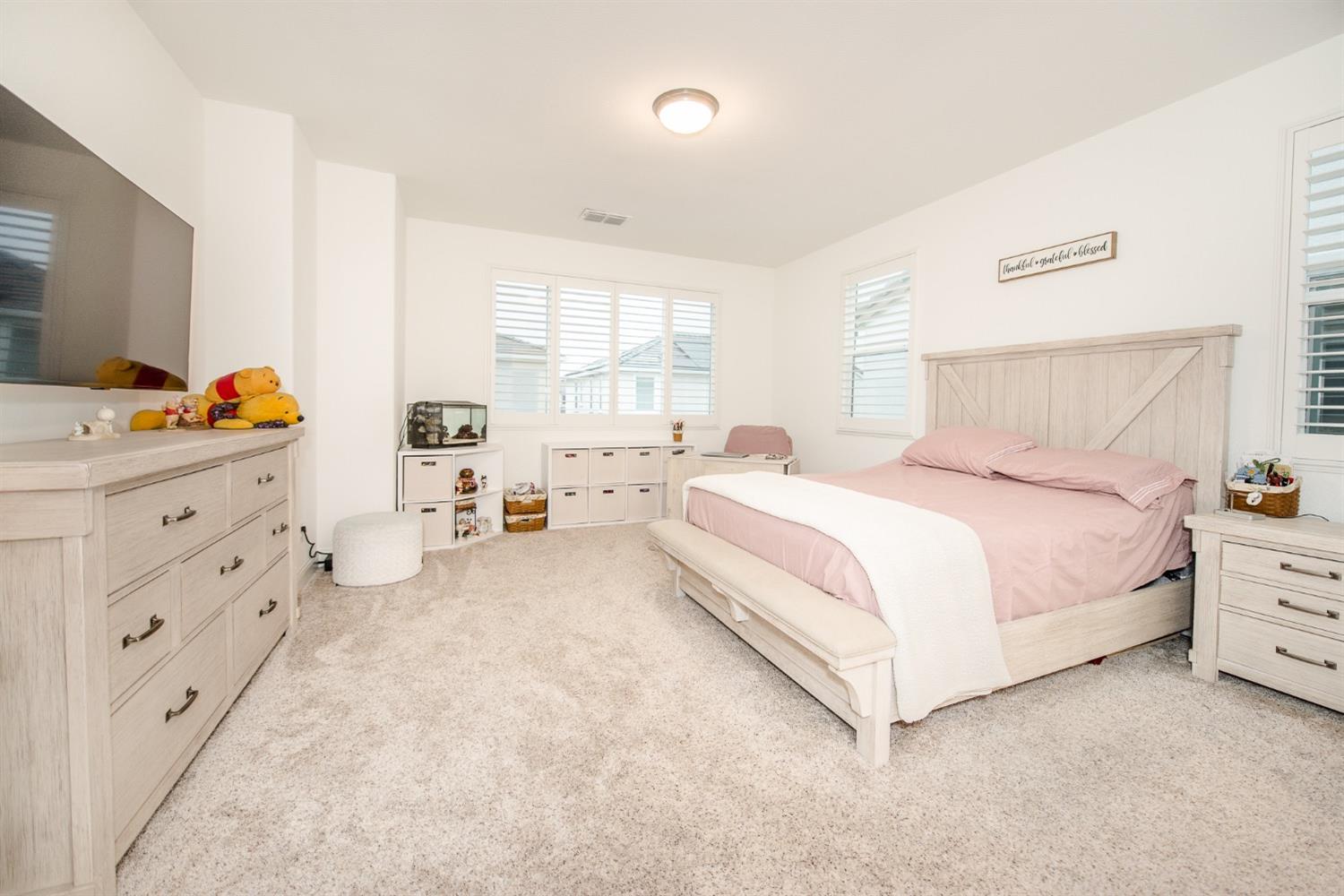 1813 Shellhammer Drive