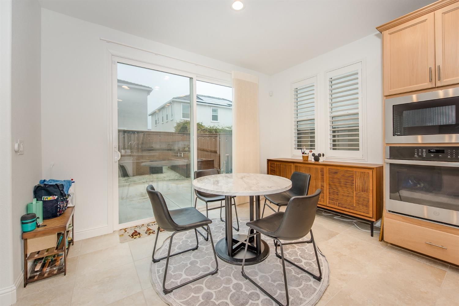 1813 Shellhammer Drive