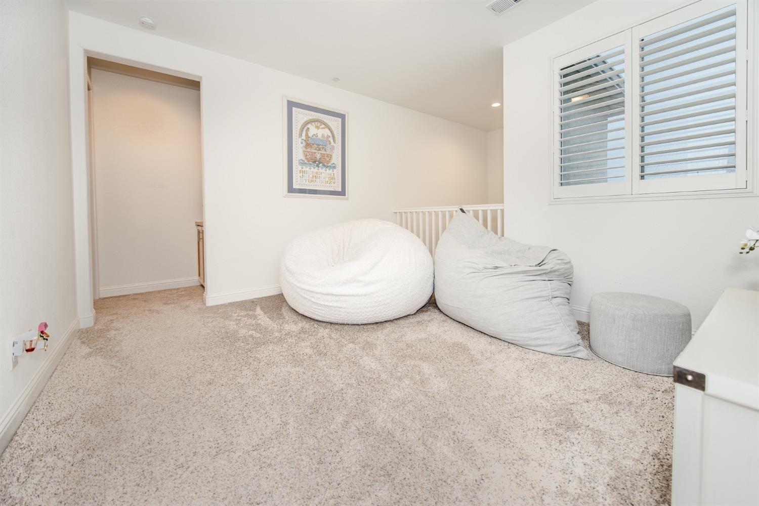 1813 Shellhammer Drive