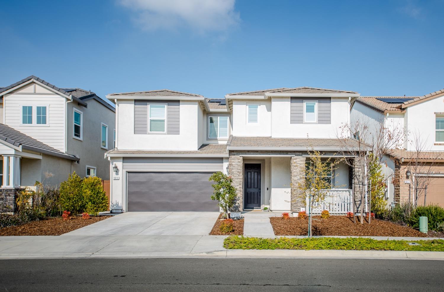 1813 Shellhammer Drive