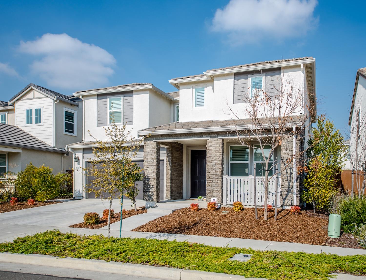 1813 Shellhammer Drive