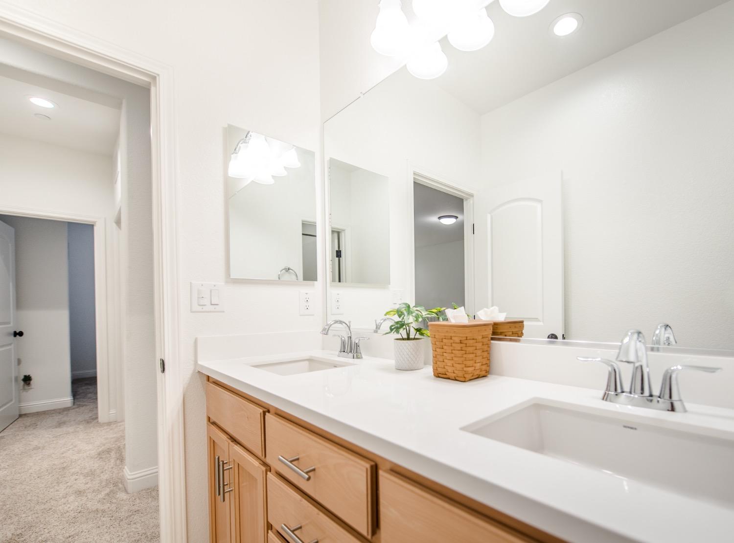 1813 Shellhammer Drive