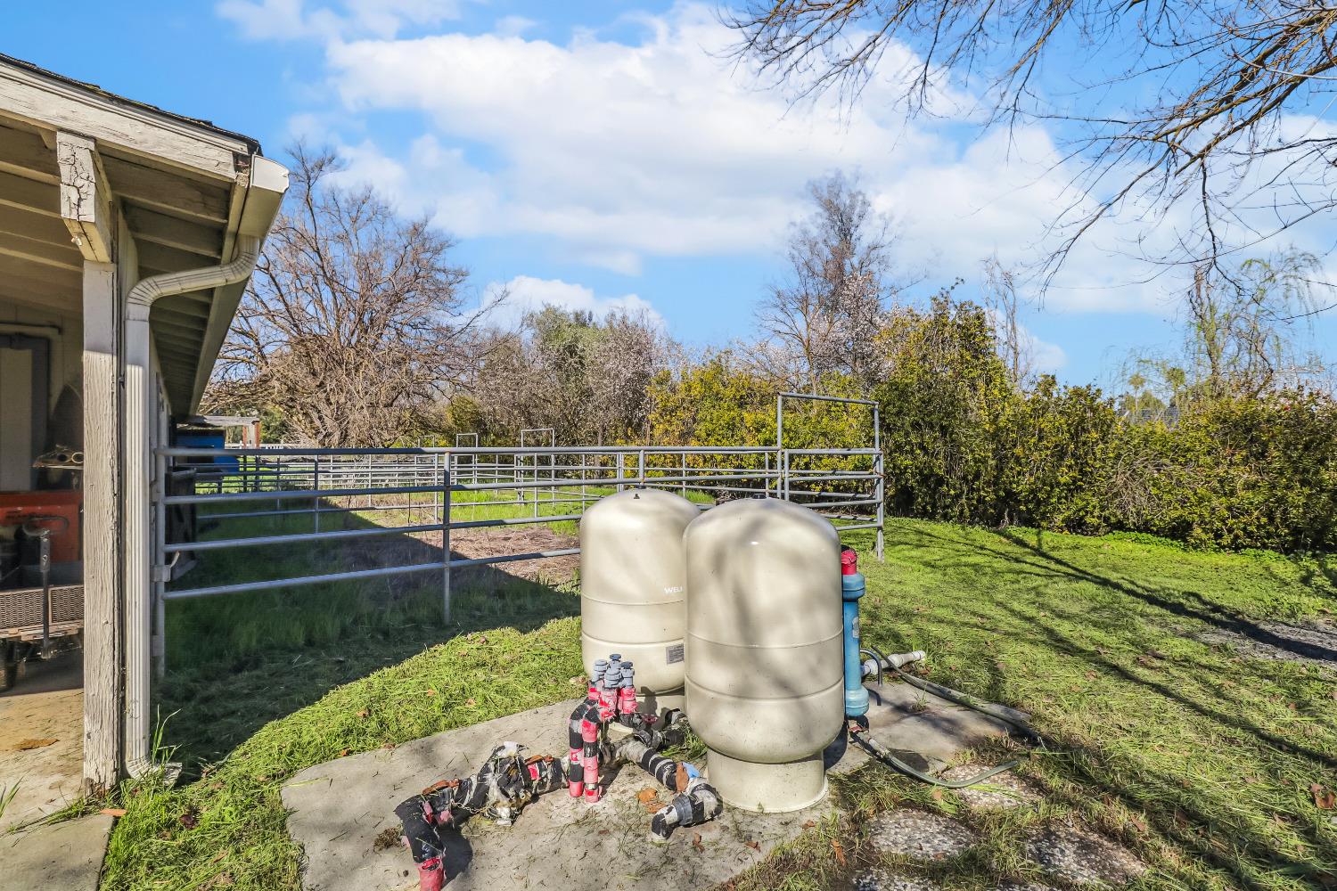 19857 Hillcrest Drive