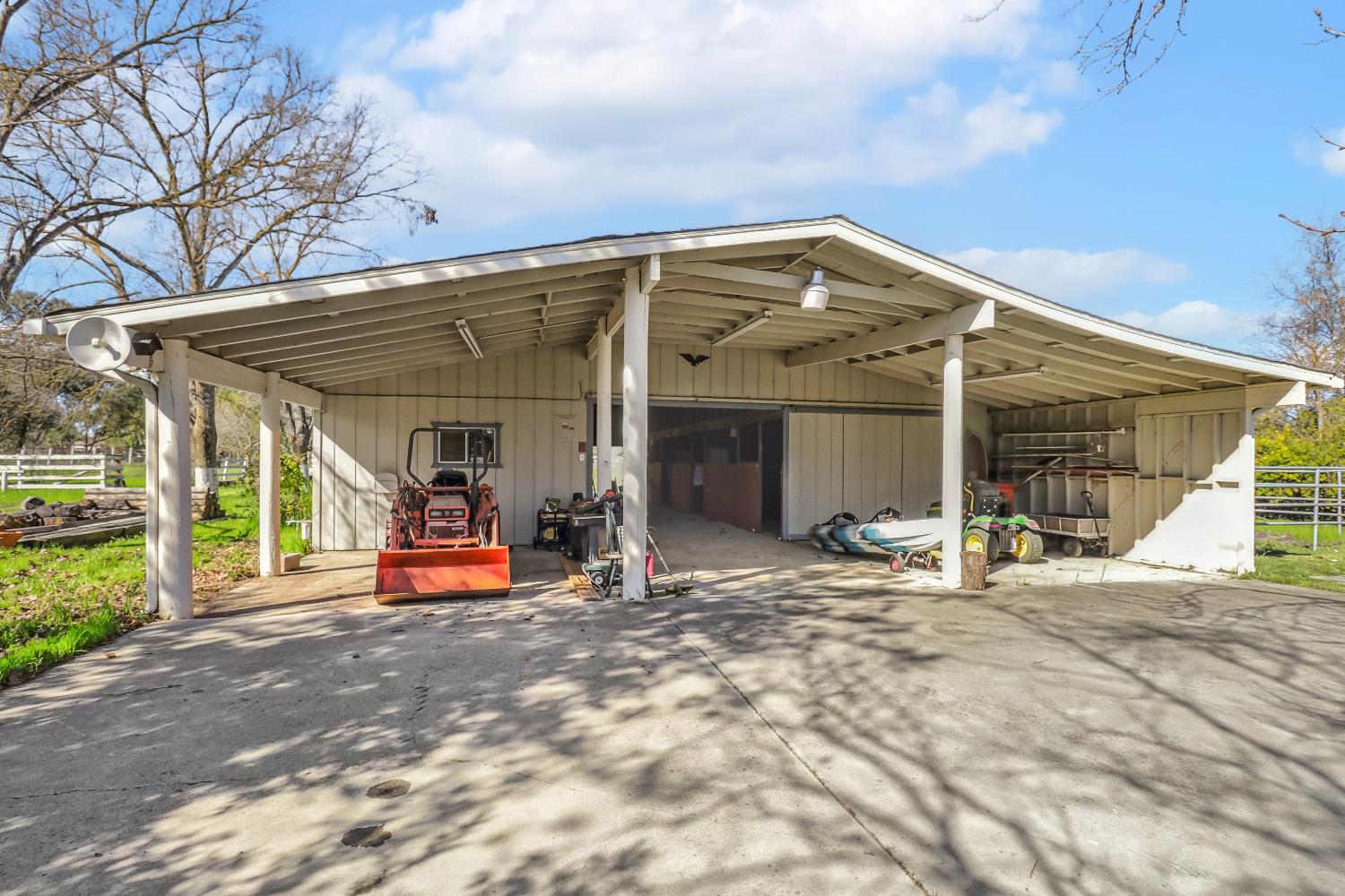 19857 Hillcrest Drive