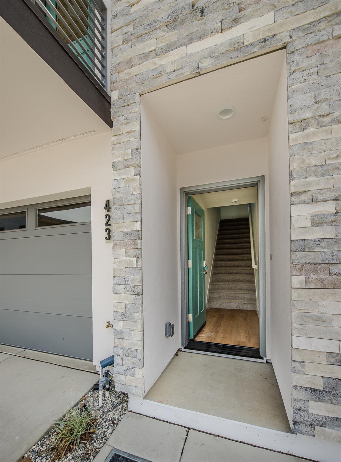 423 Cleveland Street