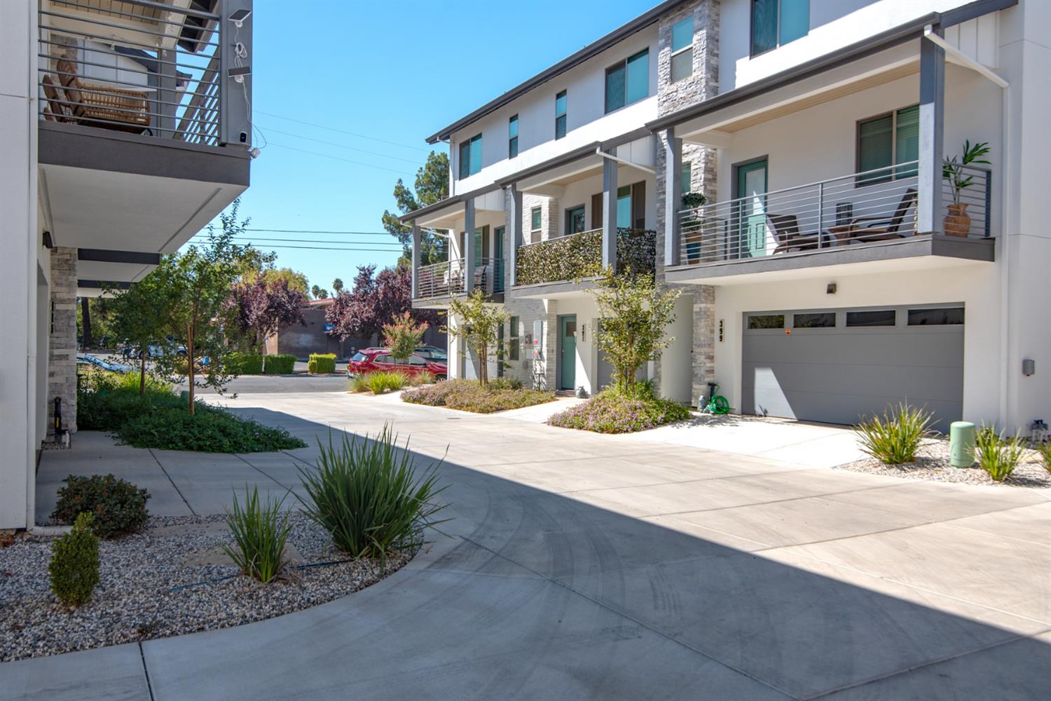 423 Cleveland Street