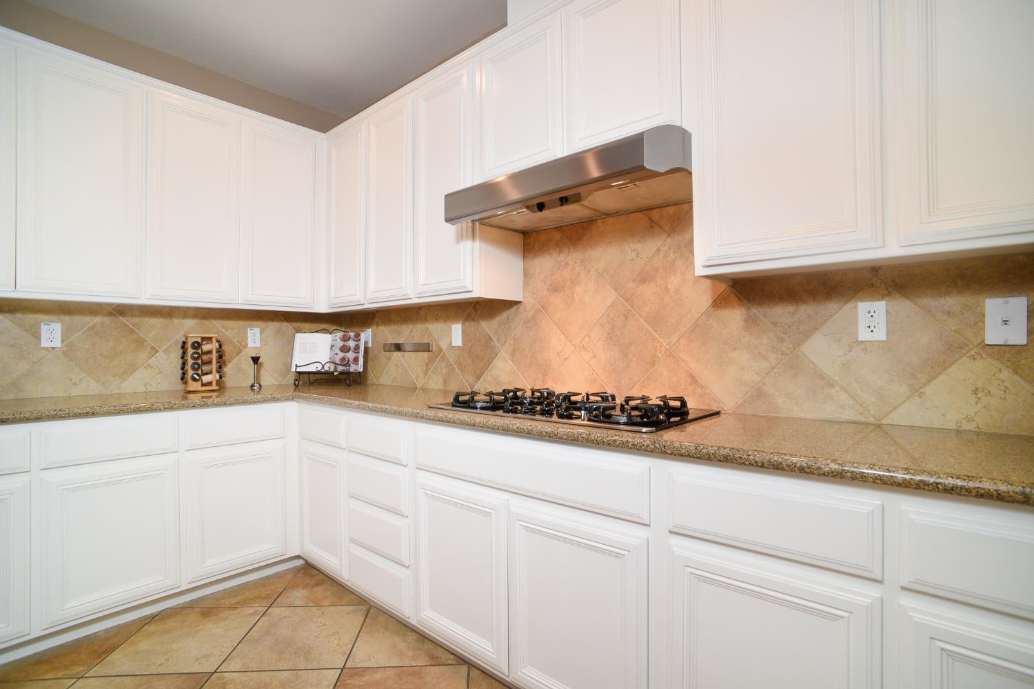1569 Greenbrier Road