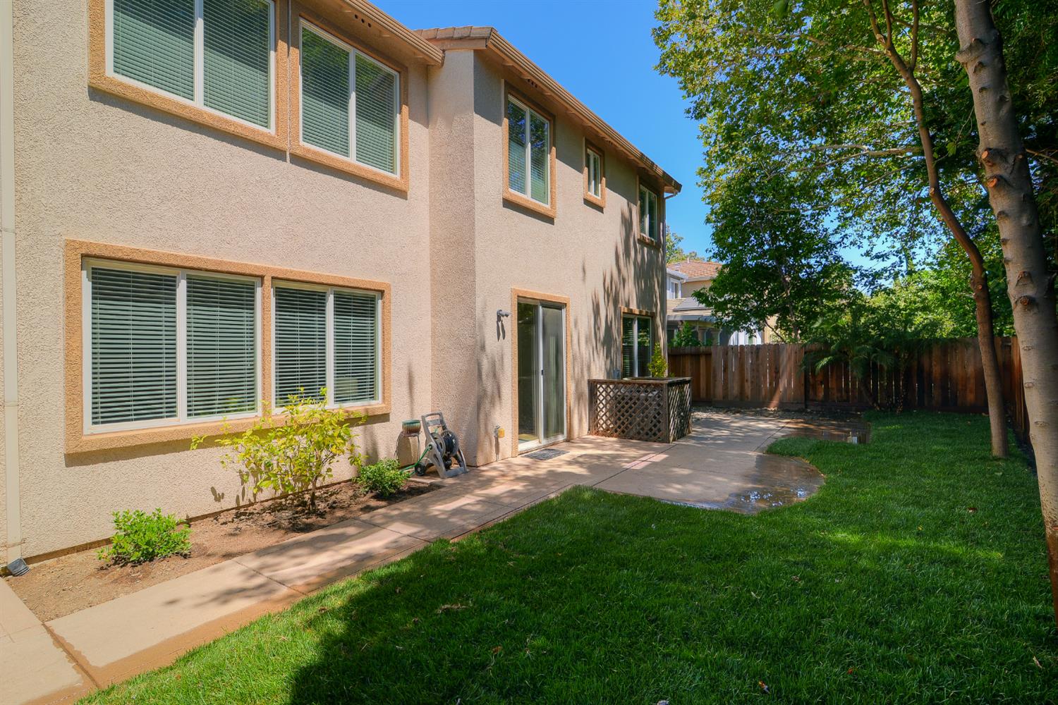 1569 Greenbrier Road