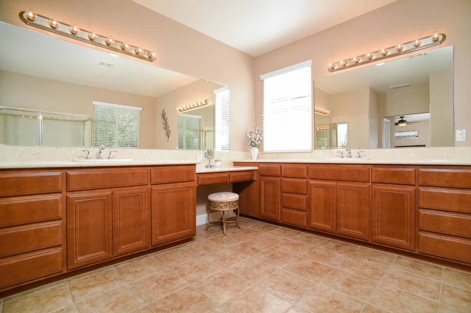 1569 Greenbrier Road