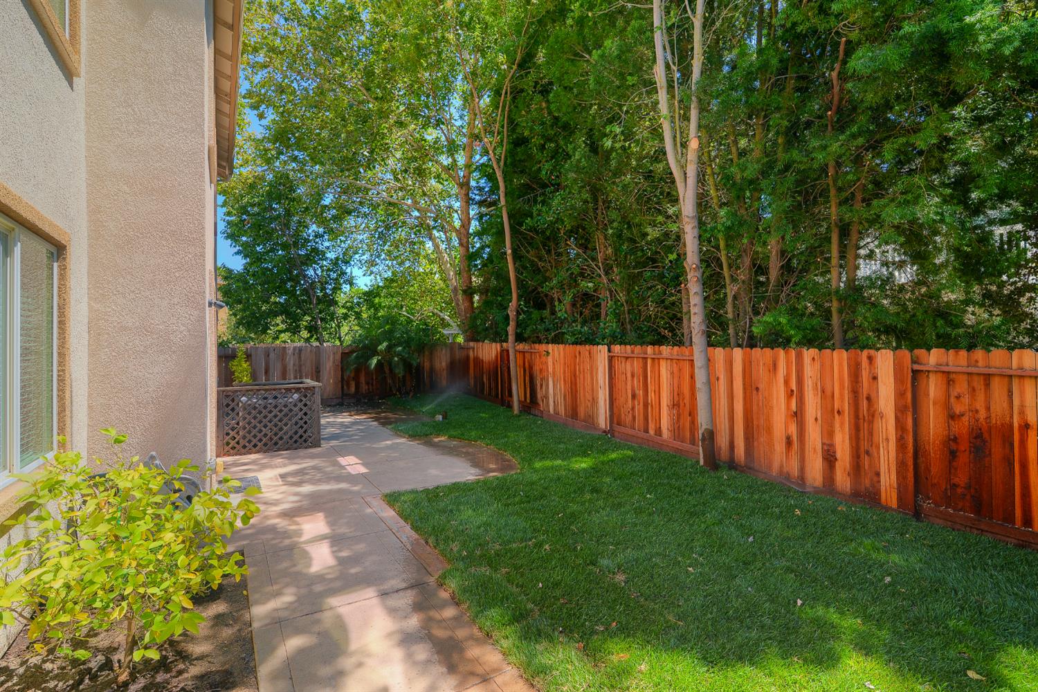 1569 Greenbrier Road
