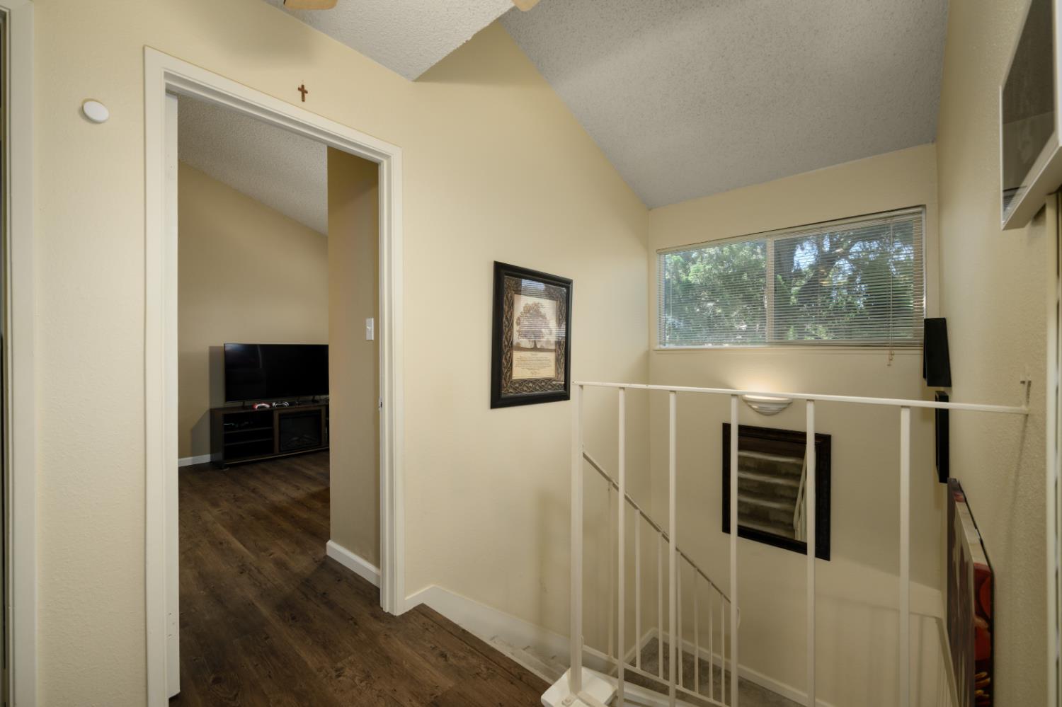 607 Knollwood Drive