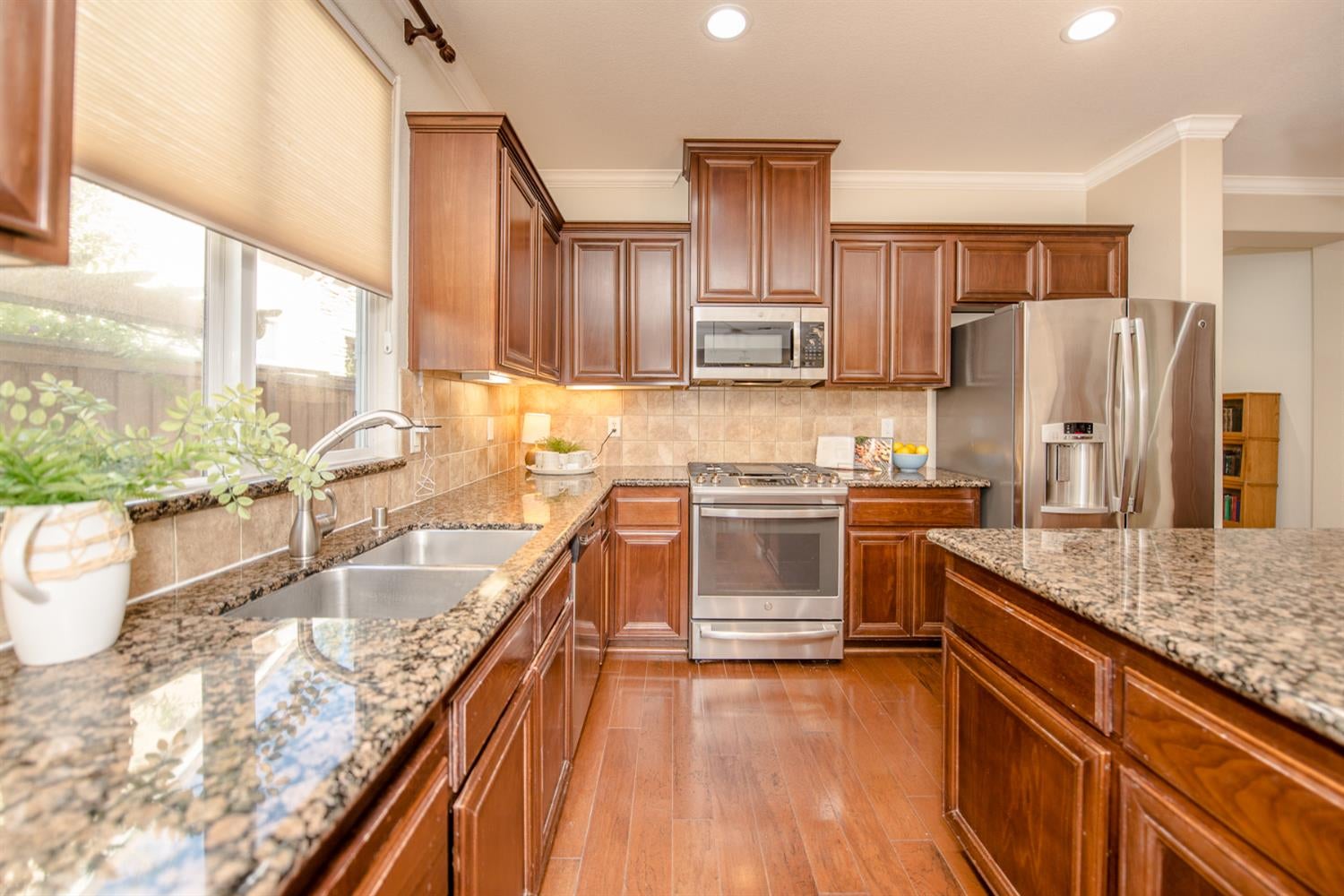 4431 Red Sea Lane