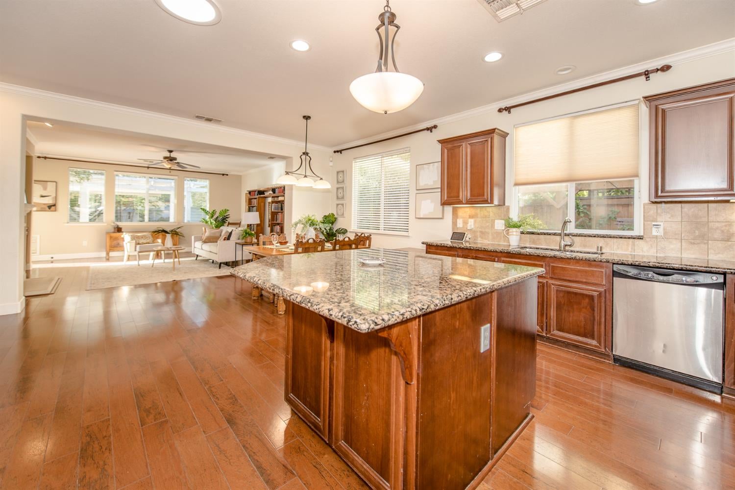 4431 Red Sea Lane