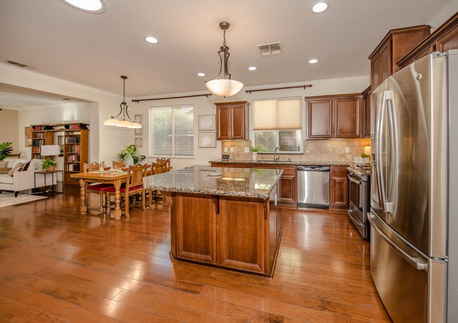 4431 Red Sea Lane