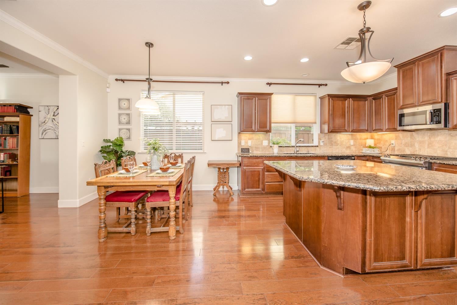 4431 Red Sea Lane