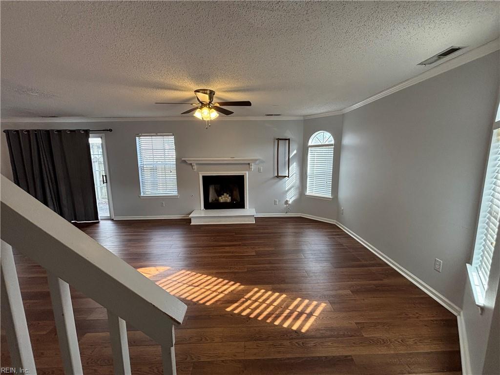 4573 Shallowford CIR