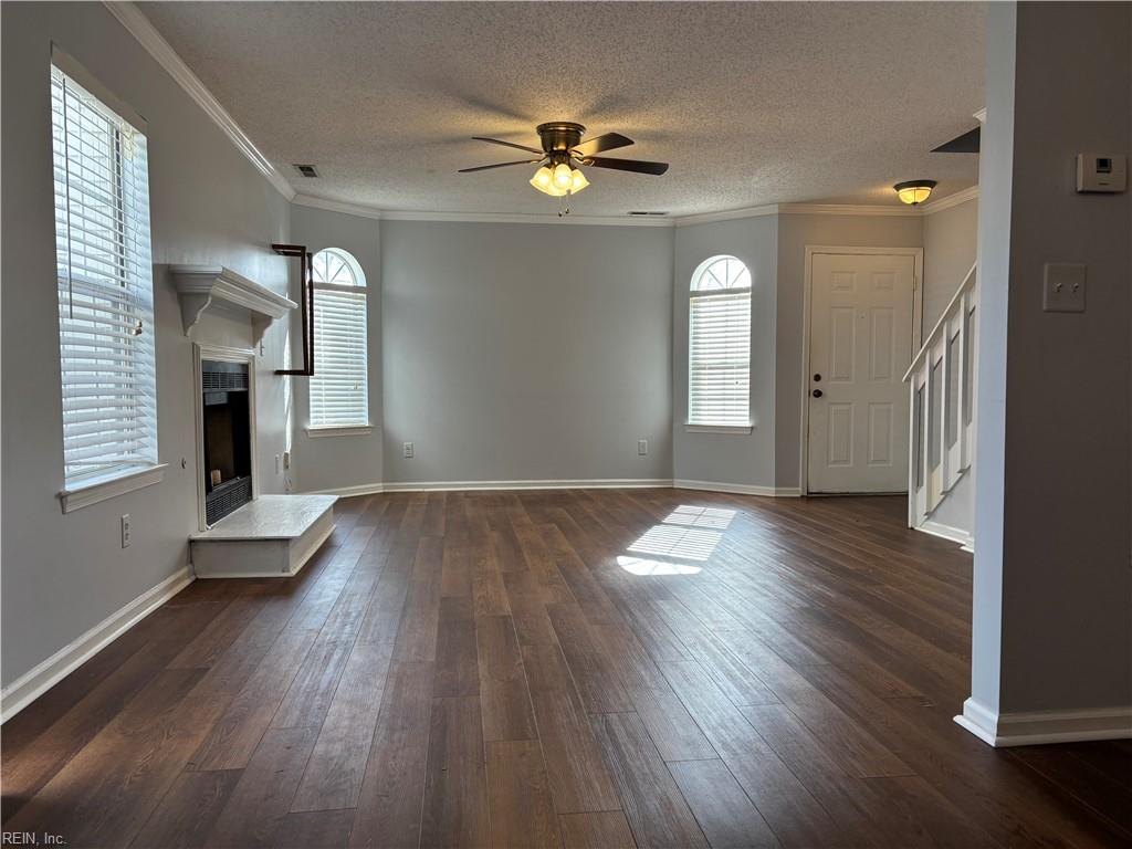 4573 Shallowford CIR